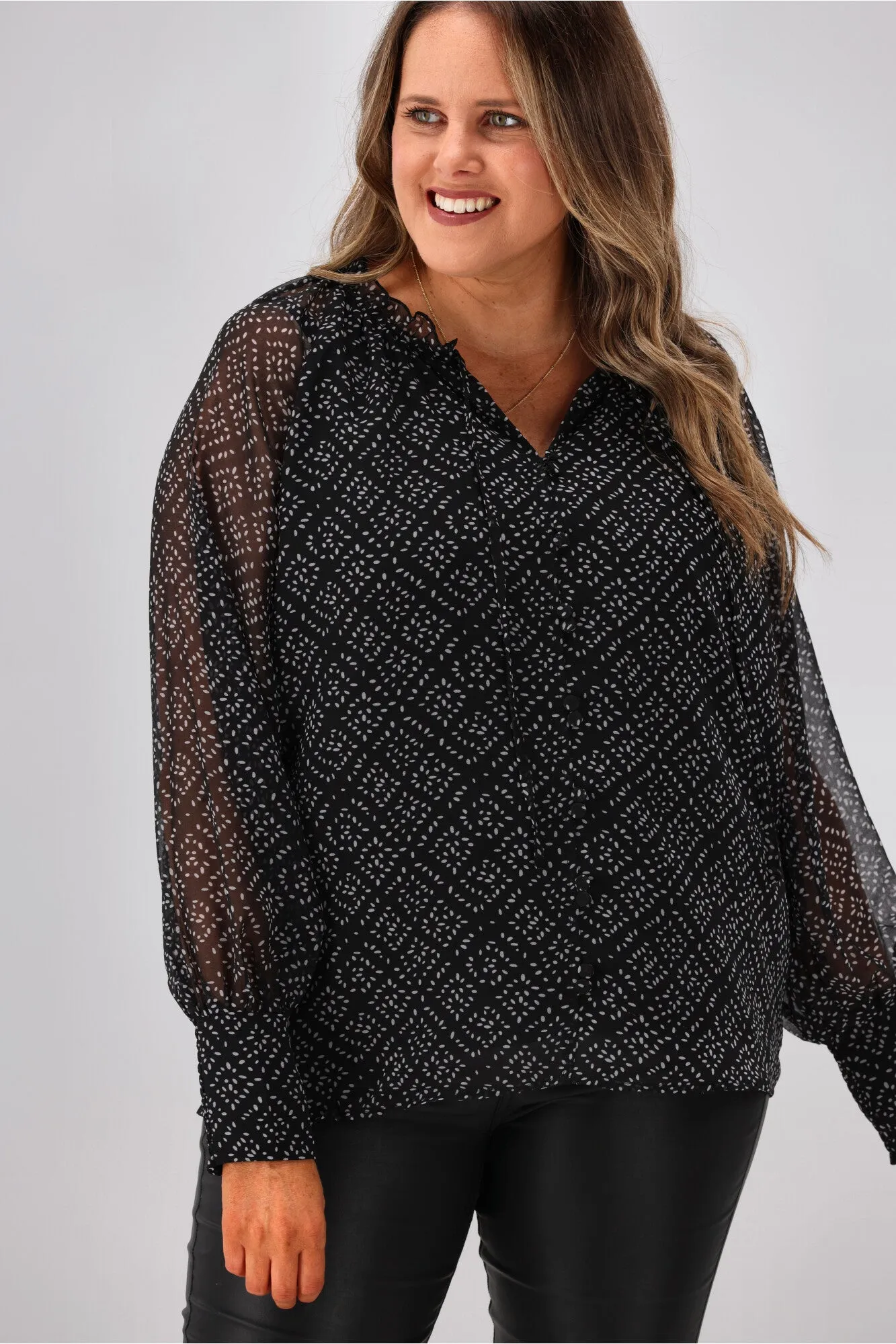 Gloss by Shine Gwyneth Raglan Ruffle Neck Blouse Ellipse Pattern