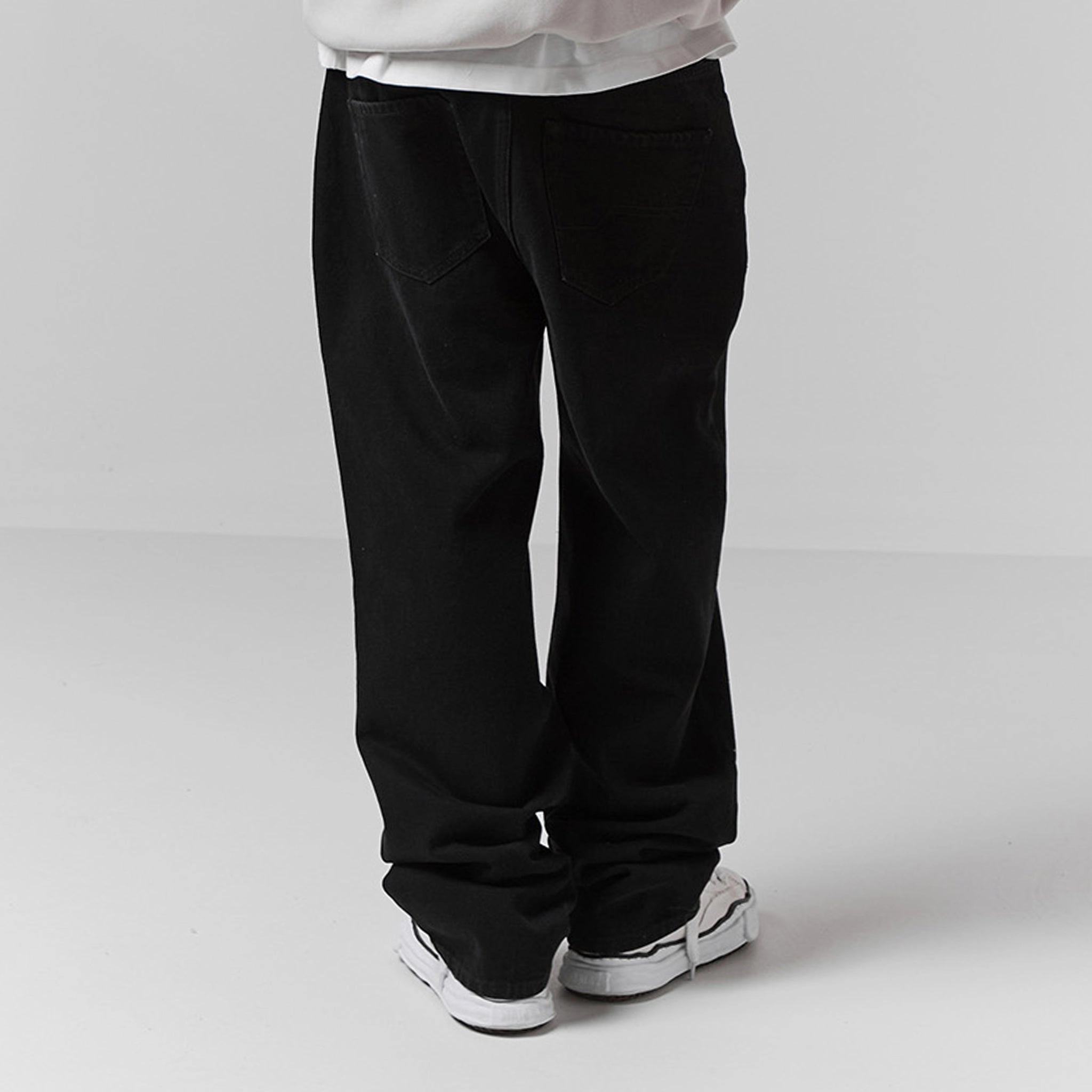 Loose Fit Jean | Black