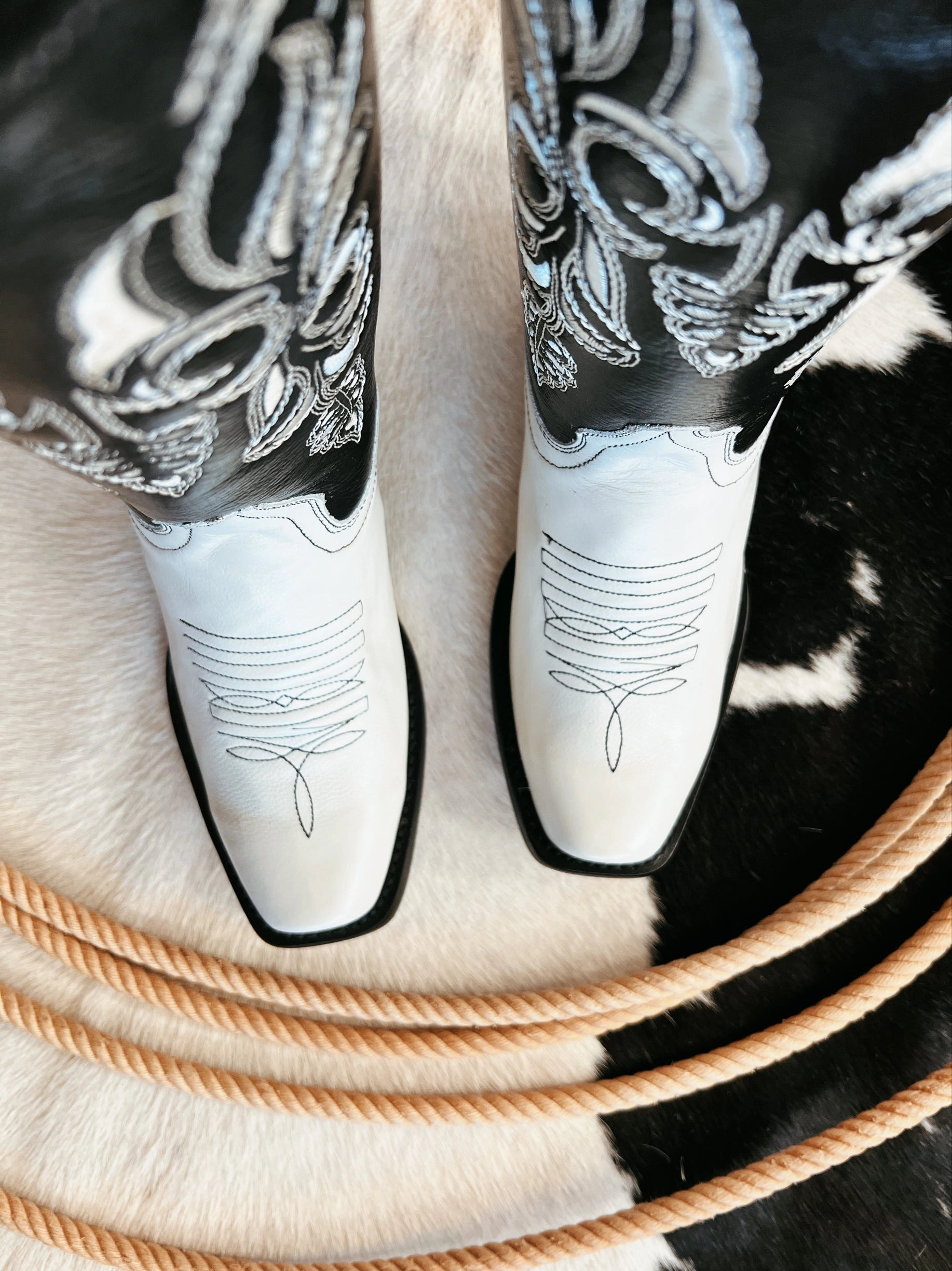 Women's Black and White Retro Boots