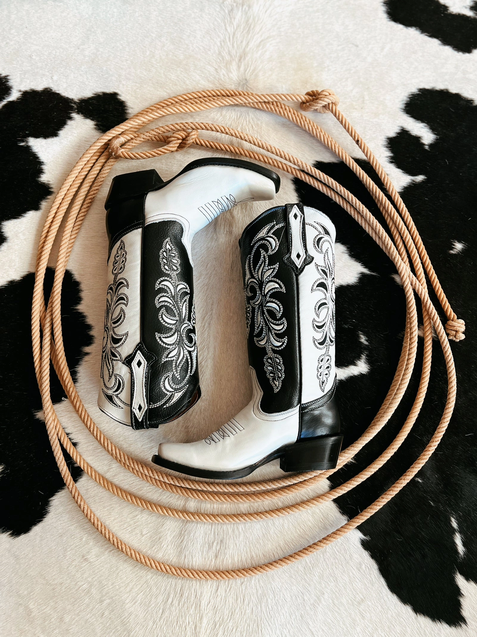Women's Black and White Retro Boots